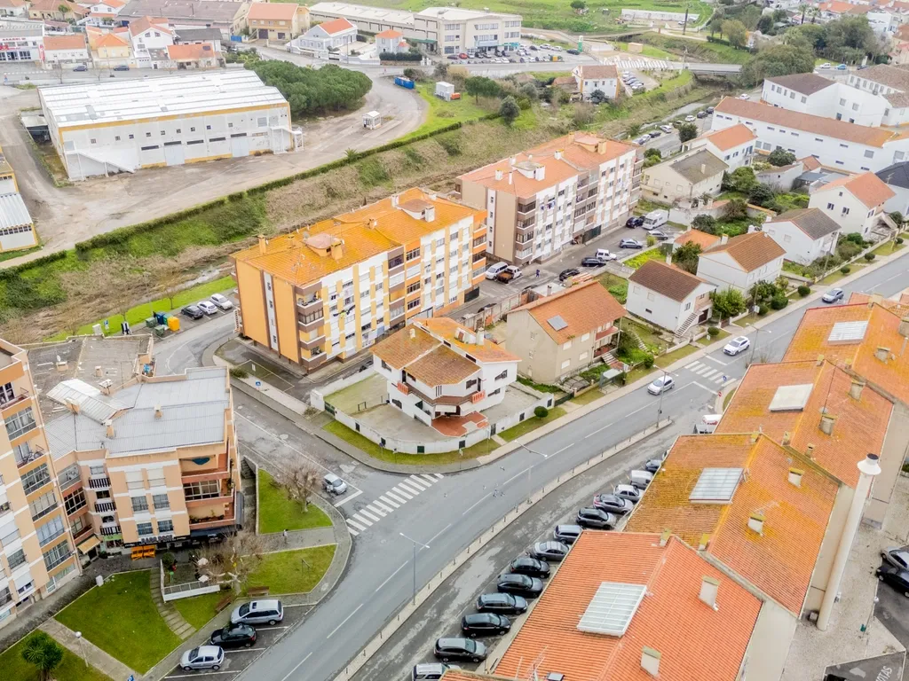 Moradia T3 - No centro de Arruda dos Vinhos - Image 25